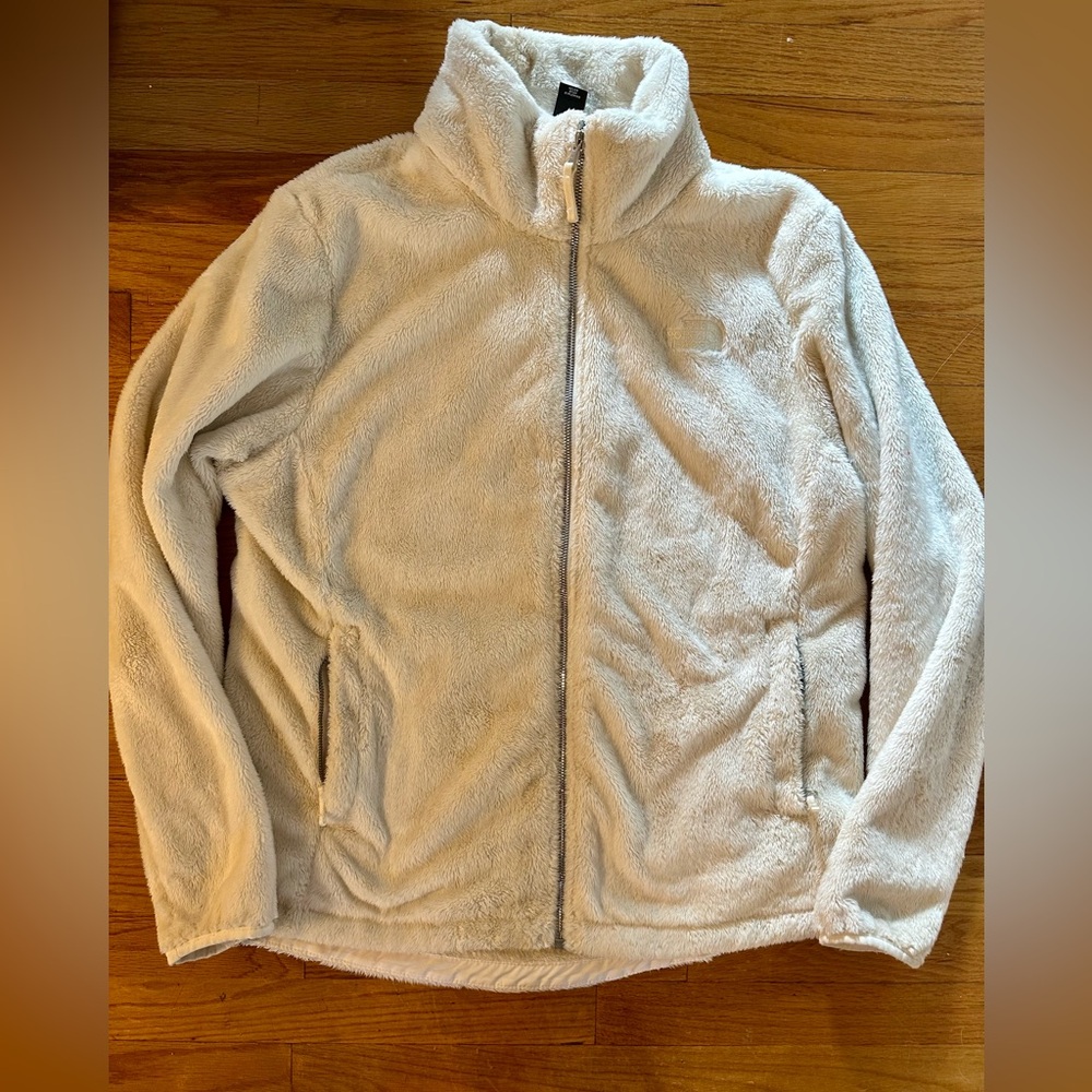 Women's Noth Face jacket.
